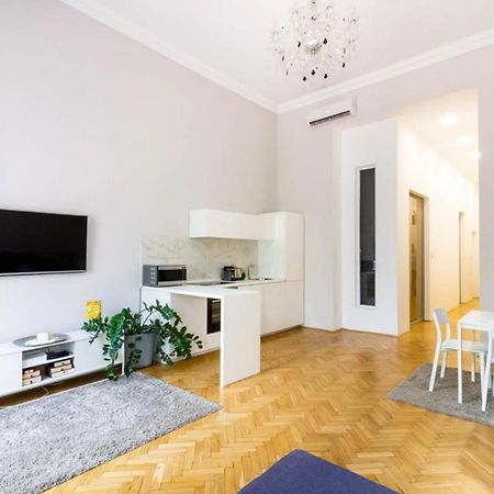 Luxury Lisbeth Apartman Budapest בודפשט מראה חיצוני תמונה